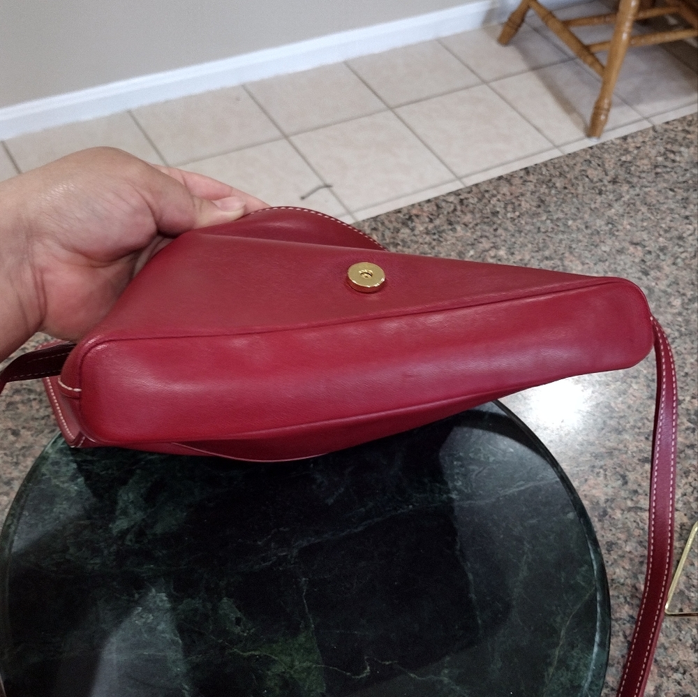 Coach Vintage Red Leather Flap Crossbody Bag - Picture 5 of 14